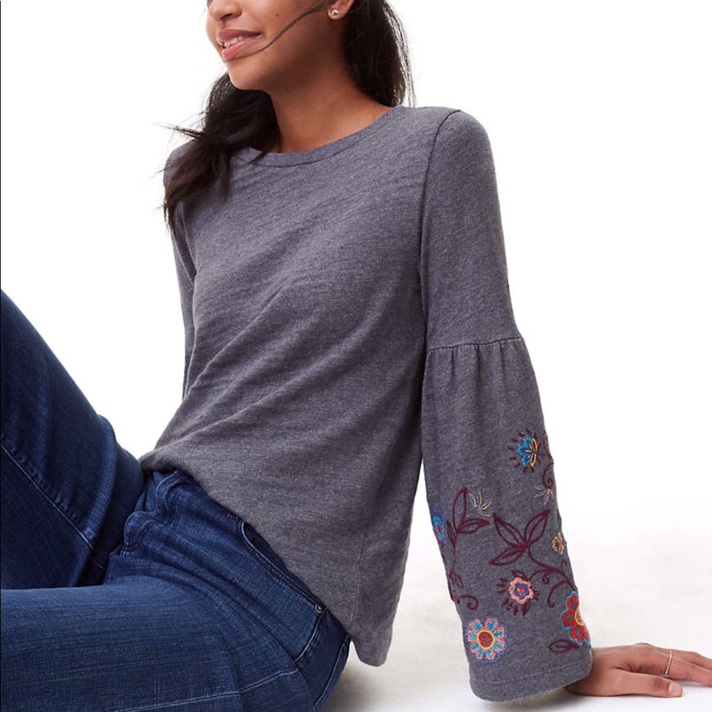 NWT Loft Large Embroidered Bell sleeve gray blouse - Picture 1 of 7